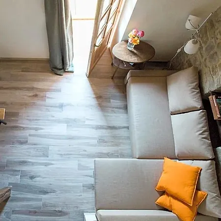 Barbaia 3* Levice